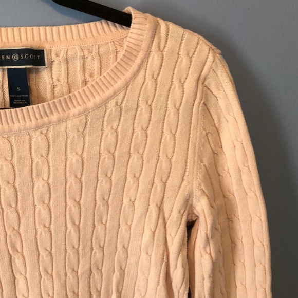 Baby Pink Sweater - Picture 3 of 3